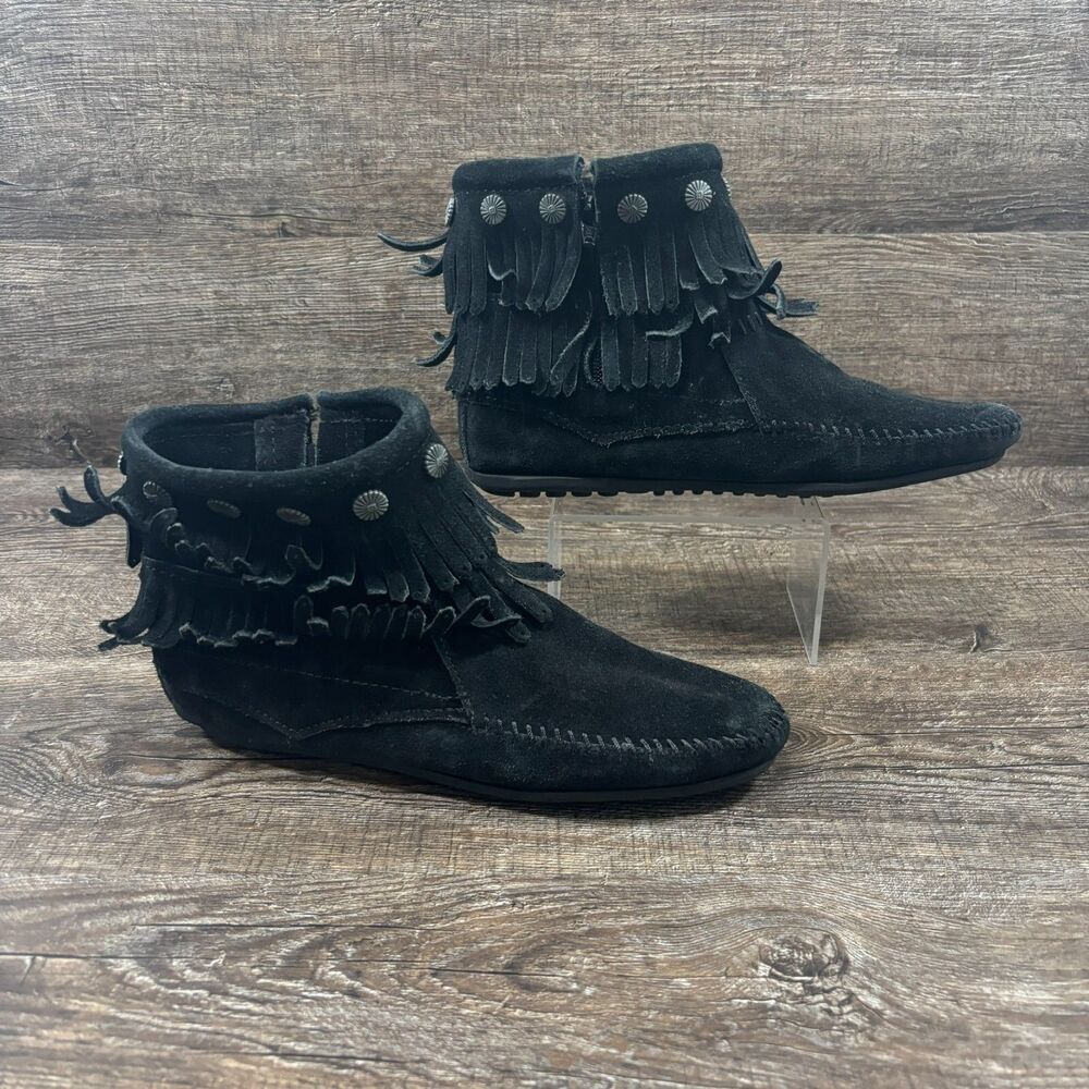 Minnetonka Maccasin Ankle Bootie Women's 7 Black Suede Double Fringe 699 Shoes